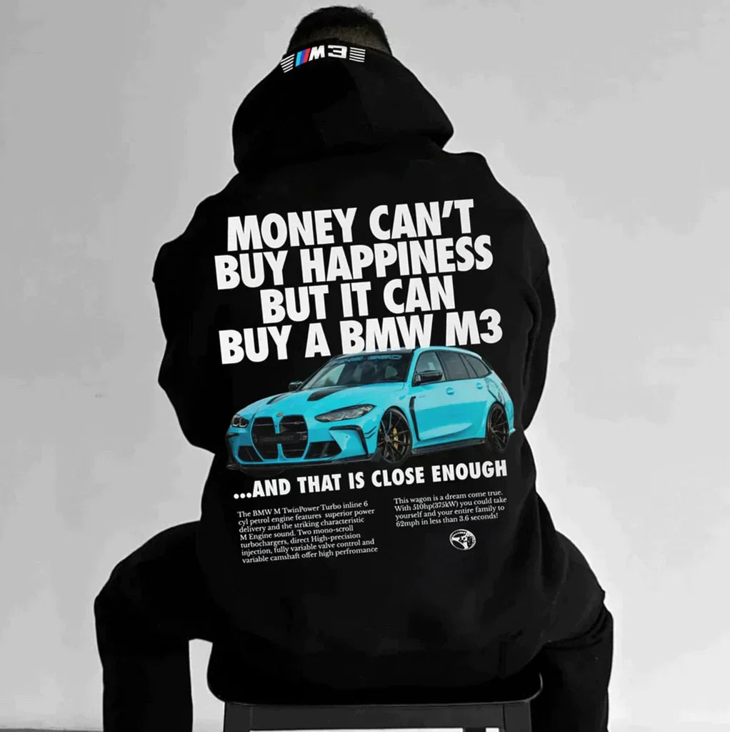 Schwarzer Hoodie mit BMW M3 Grafik und Spruch, Auto-Motiv, Herrenmode, Freizeitkleidung.