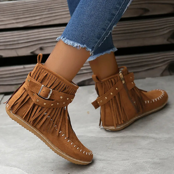 Braune Damen-Stiefeletten mit Fransen, Kunstwildleder, Retro-Stil, Schnallenriemen, modisch.