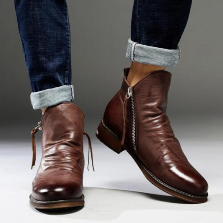 Braune Lederstiefel mit Reißverschluss, Herrenmode, elegante Schuhe, Jeans, Freizeitlook
