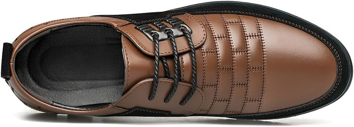 Brauner Lederschuh für Herren, elegantes Design, Schnürung, rutschfeste Sohle, Business-Look.