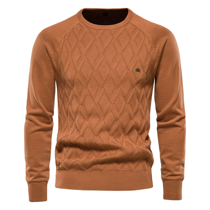 Brauner Herrenpullover aus Baumwolle, Zopfmuster, langärmelig, Herbstmode.