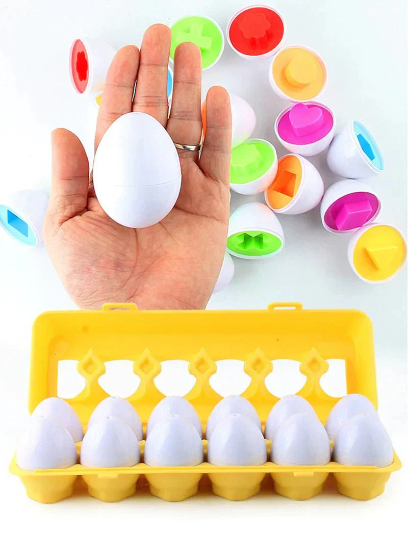 Bunte Lernspielzeug-Eier aus Kunststoff in gelber Box, pädagogisches Spielzeug für Kinder.