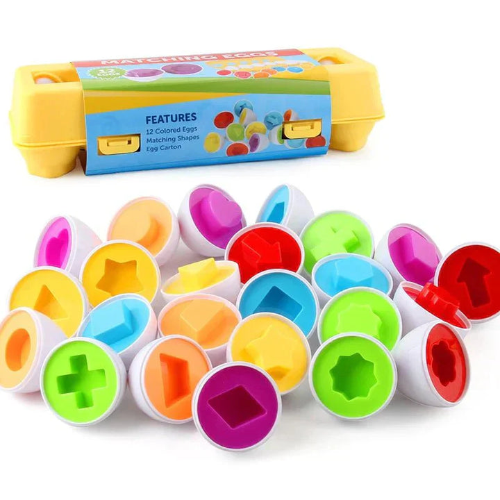 Bunte Lernspielzeug-Eier aus Kunststoff, Formen und Farben, pädagogisches Spielzeug für Kinder.