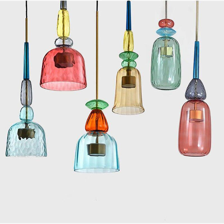 Bunte Glas-Pendelleuchten, modern, handgefertigt, Wohnzimmerbeleuchtung, mehrfarbiges Design.