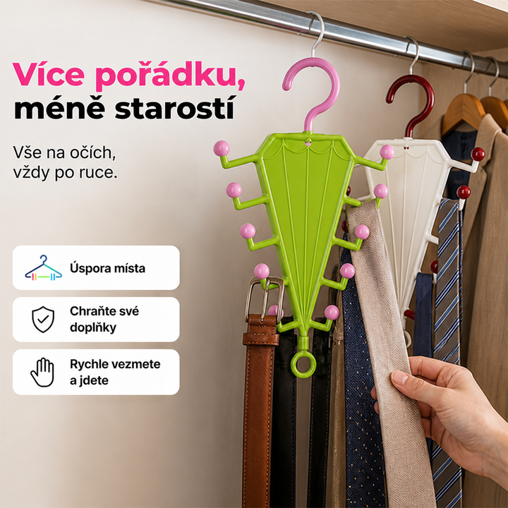 Zelený a bílý věšák ve skříni, na nich opasky a kravaty, ruka si bere kravatu 5