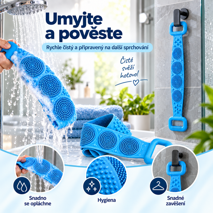 Modrý kartáč pod sprchou se pění a opláchne, zavěšený za držadlo na háčku na stěně 4