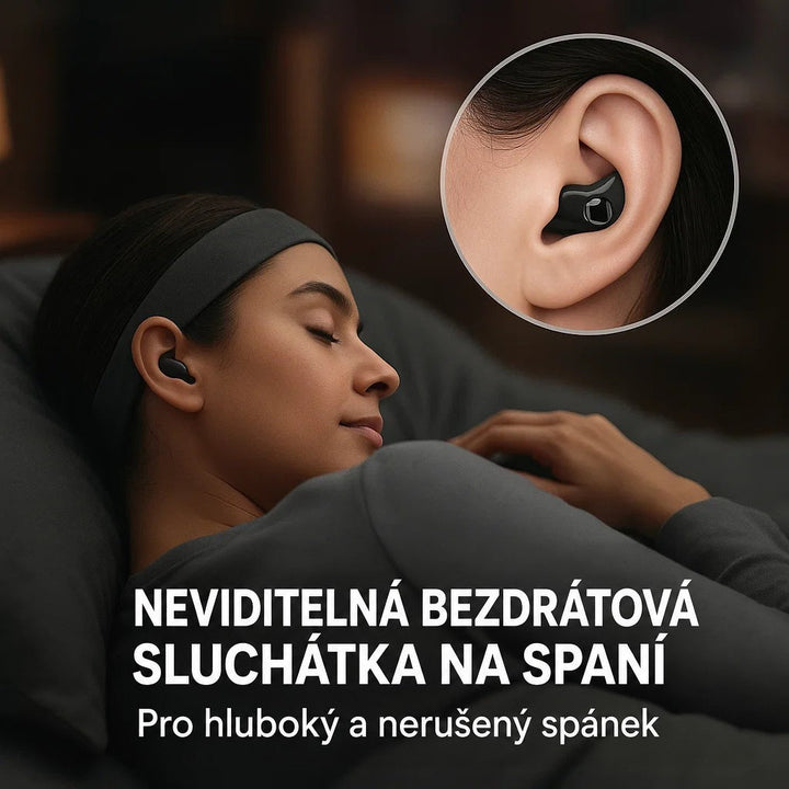 Žena spí na boku s čelenkou a černým sluchátkem, v kroužku detail ucha 4