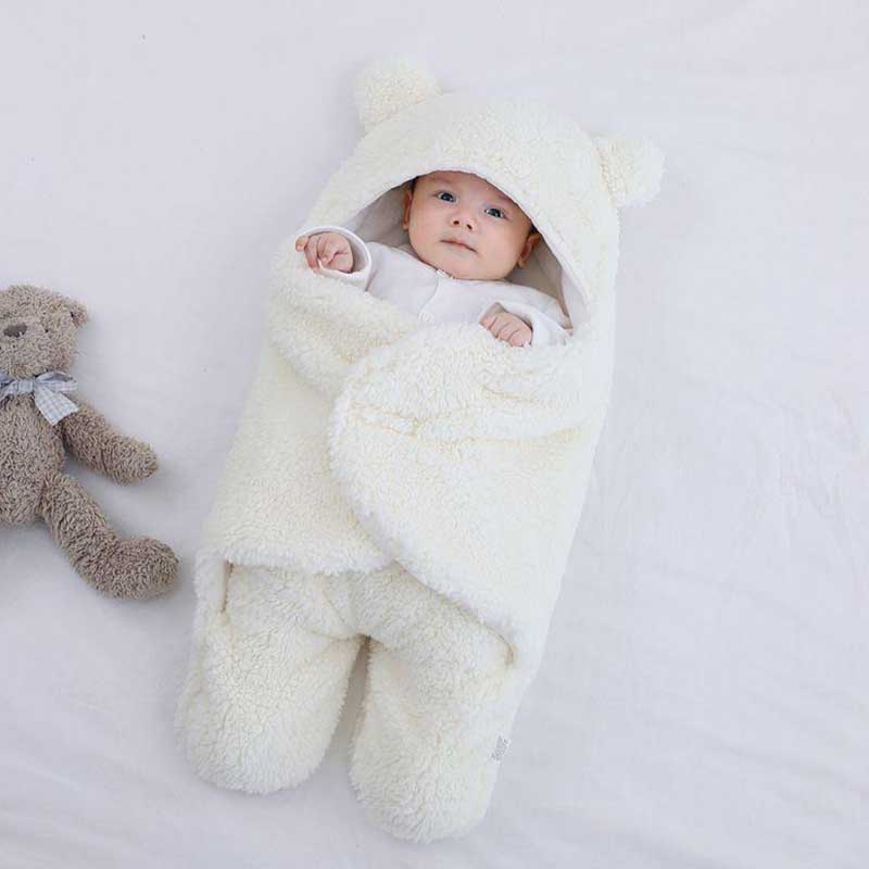 Weißer Baby-Schlafsack mit Kapuze, Teddy-Design, weiches Fleece, Neugeborenen-Kleidung.