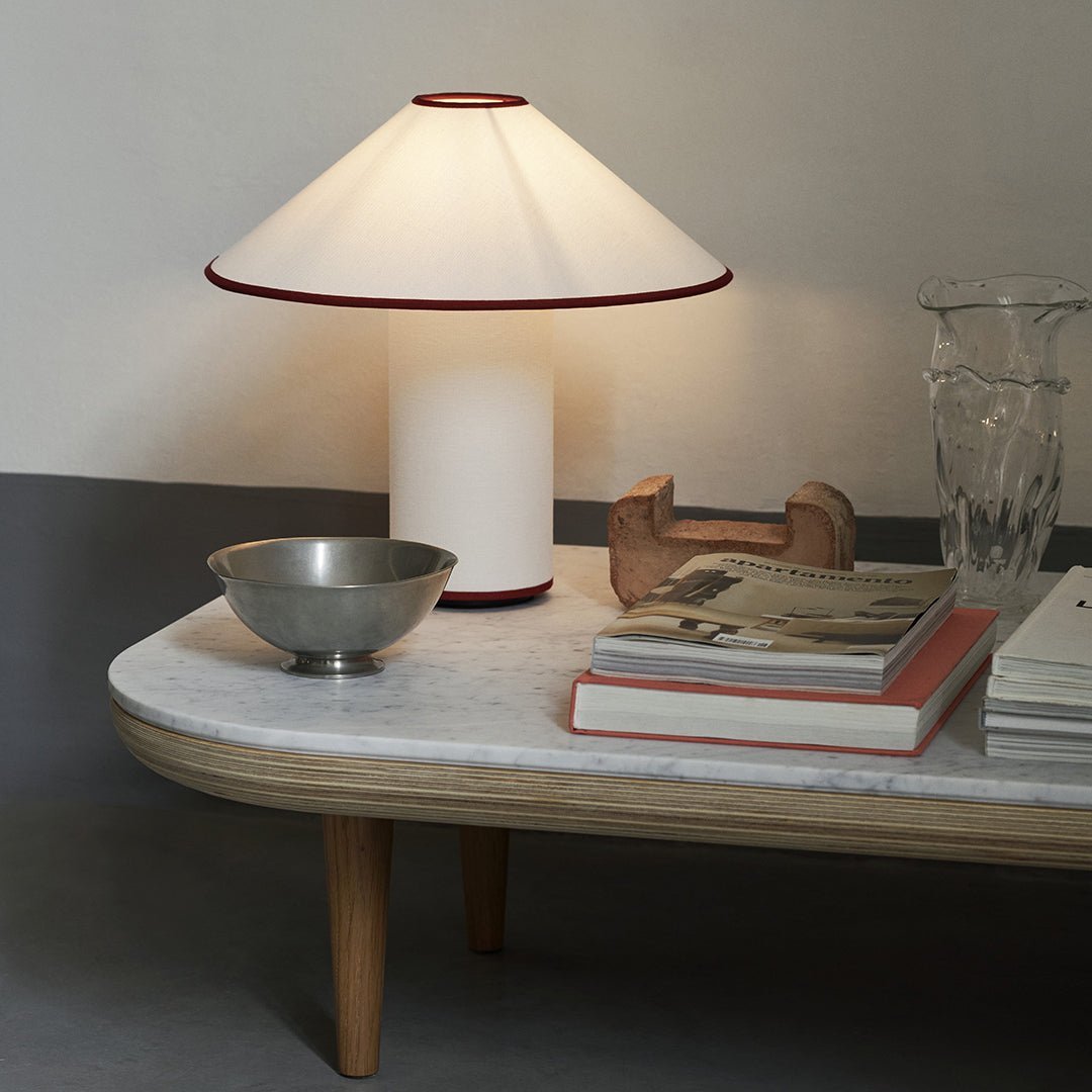 Stolní lampa s textilním stínidlem – Lunara