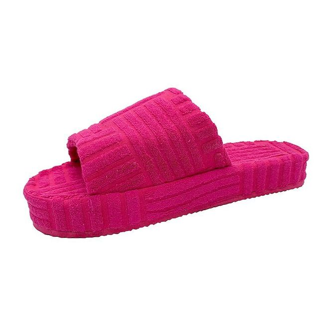 Pinkfarbene Damen-Pantoffel mit dicker Sohle, warmem Futter, ideal für Outdoor, modisch.