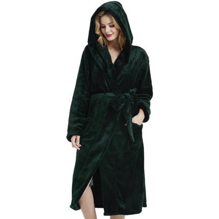 Dunkelgrüner Damen-Bademantel mit Kapuze, weiches Fleece, gemütlich, warm, ideal für Zuhause.