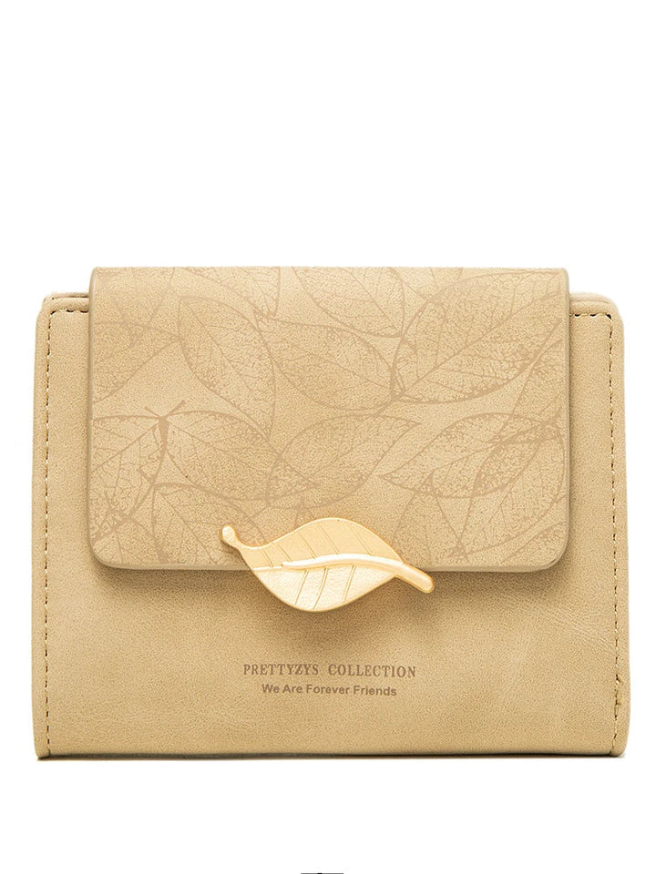 Beige Damen-Geldbörse mit Blattmuster, Kunstleder, goldener Blattverschluss, elegant und stilvoll.
