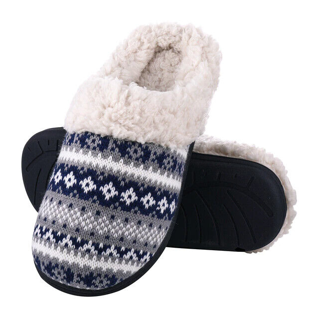 Damen Hausschuhe, blau-weiß, Strickmuster, Fleece-Futter, rutschfeste Sohle, gemütlich.