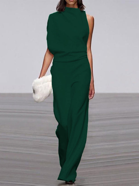 Damen Jumpsuit grün ärmellos, eleganter Sommer-Look, Büro, Mode, weiter Bein-Schnitt.