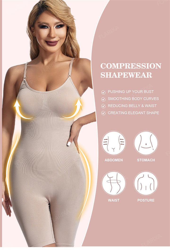 Frau in hautfarbenem Kompressions-Body Shapewear, formend, figurbetont, Bauchkontrolle.