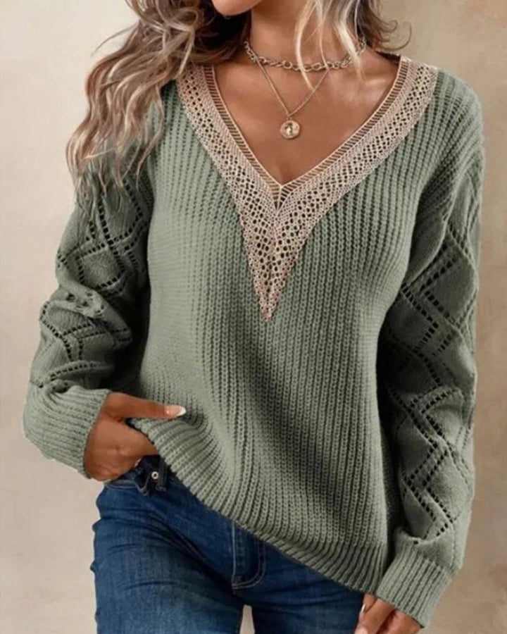 Damenpullover, olivgrün, V-Ausschnitt, Strick, Spitzenbesatz, lässig, modisch, Herbstmode.