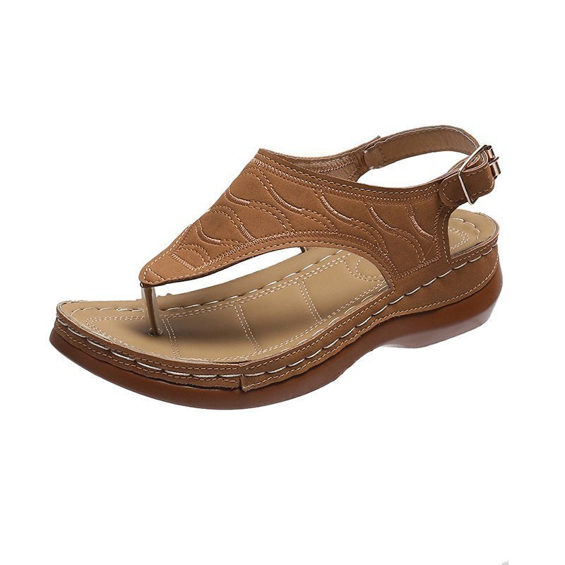 Braune Damen-Sandale, Leder, ergonomisch, Sommerschuh, verstellbarer Riemen, bequeme Sohle.