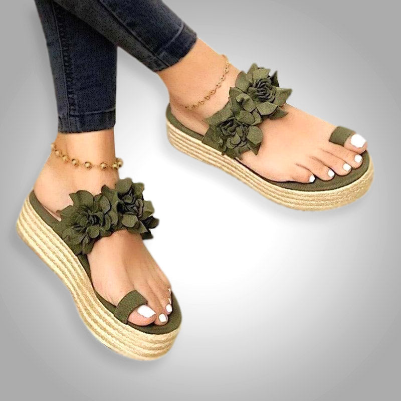 Damen Sandalen mit Blumen, grün, Plateau, Sommermode, bequem, Freizeitschuhe, Strandsandalen.