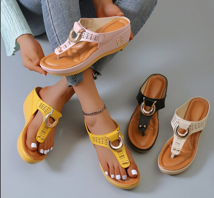 Damen Sandalen mit Keilabsatz, gelb, rosa, schwarz, beige, Sommermode, bequem, modisch