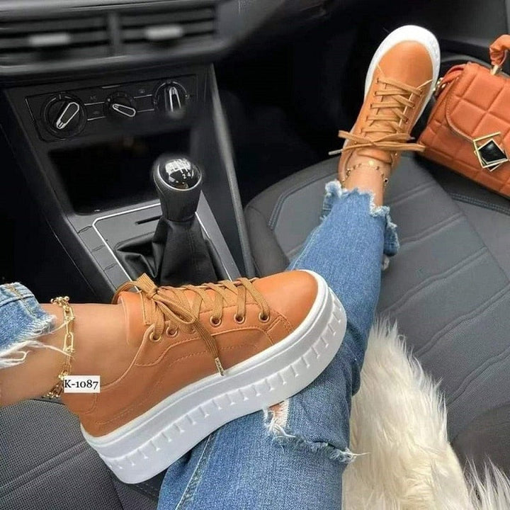 Damen Sneaker braun mit Plateau, Leder, modisch, bequem, ideal für Freizeit, K-1087.