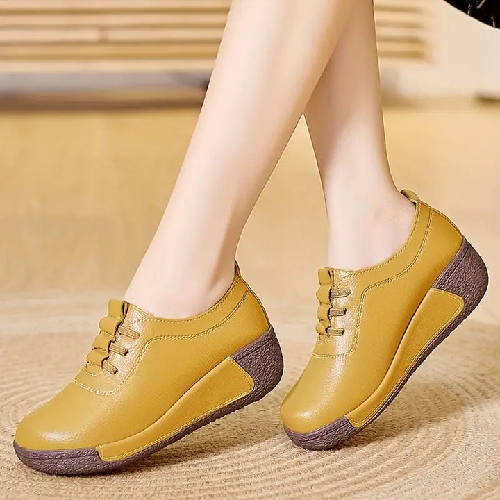 Gelbe Damen-Sneaker aus Leder, rutschfeste Sohle, bequem, modisch, Freizeit, Schuhe.