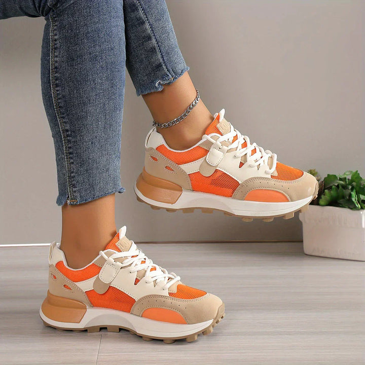 Damen Sneaker orange-beige, atmungsaktiv, Freizeitschuh, Jeans, moderner Stil, bequem.