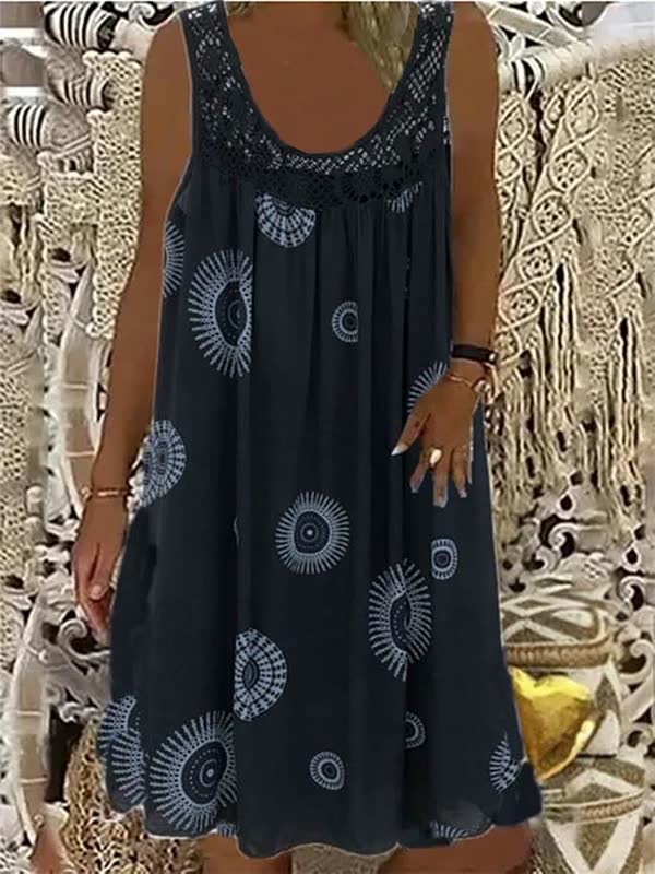 Dunkelblaues Sommerkleid mit Mandala-Muster, ärmellos, Damenmode, Boho-Stil.