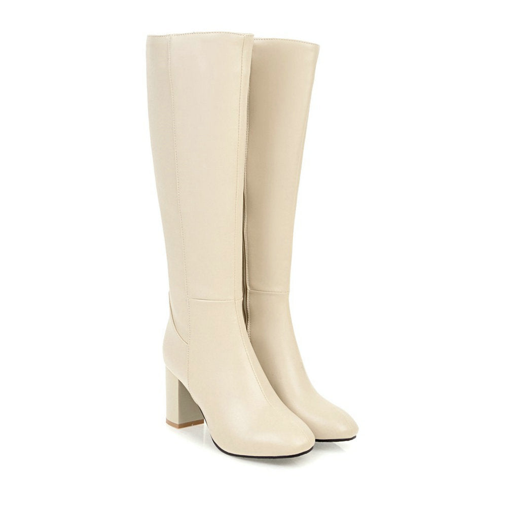 Beige Damenstiefel mit Blockabsatz, elegantes Design, hochwertiges Leder, Reißverschluss.