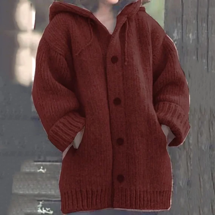 Roter Strick-Cardigan mit Kapuze, Knöpfen und Taschen, Damenmode, Herbst-Winter-Outfit.