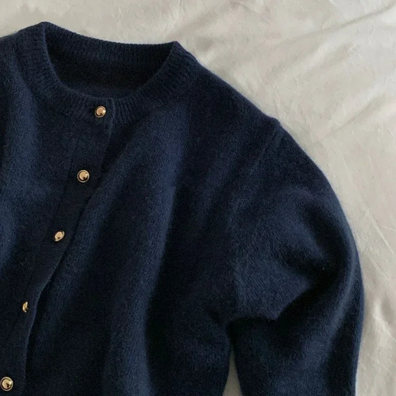 Damen Strickjacke 2023, dunkelblau, Rundhals, Knöpfe, lockerer Schnitt, Frühlingstrend.