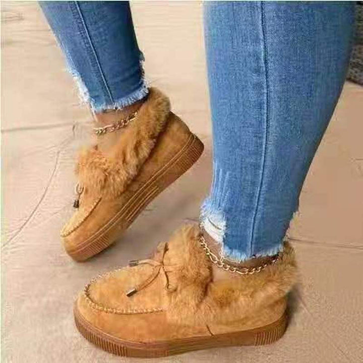 Damen-Winterschuhe, braun, Fellbesatz, bequem, modisch, Jeans, Freizeitlook.