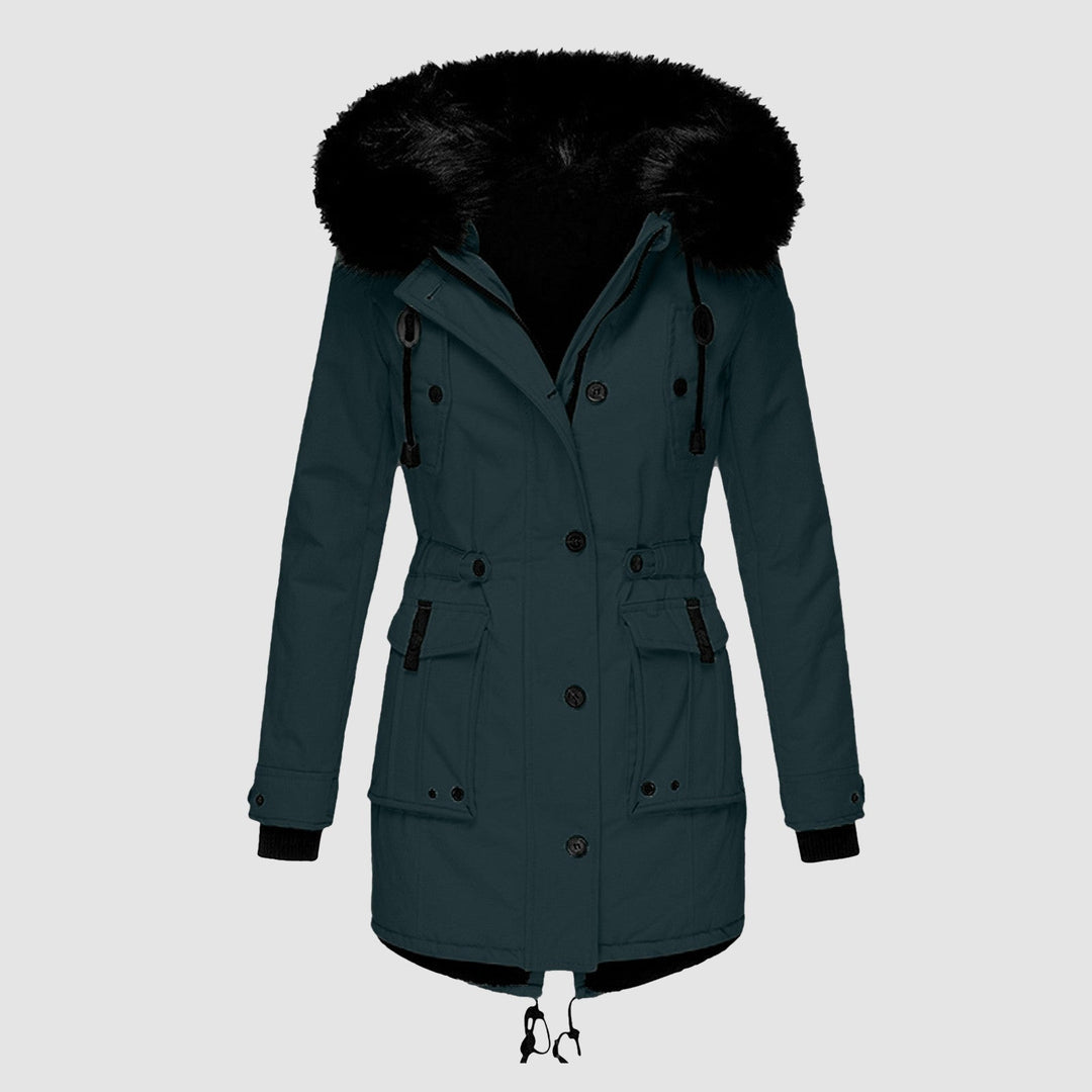 Dunkelgrüner Damenparka mit schwarzem Kunstfellkragen, Winterjacke, warm, modisch.