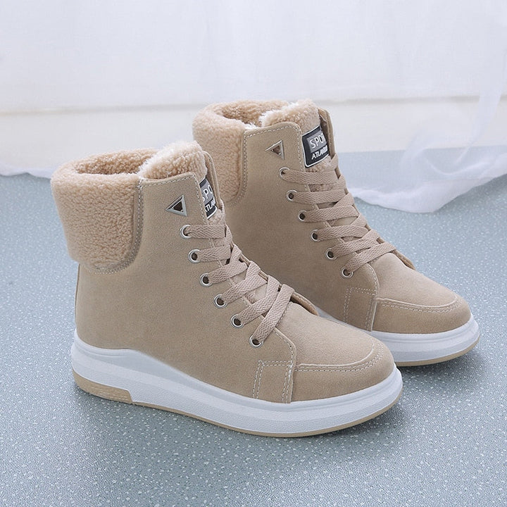 Beige Damen-Winterstiefel mit Kunstfellfutter, Schnürung, rutschfeste Sohle, modisch und warm.