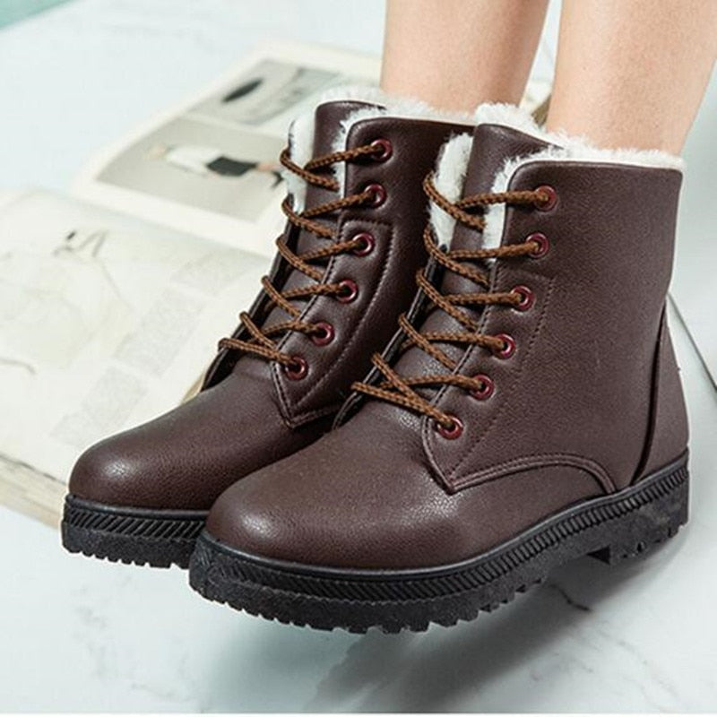 Damen Winterstiefel braun, Kunstleder, gefüttert, rutschfeste Sohle, modisch, warm.
