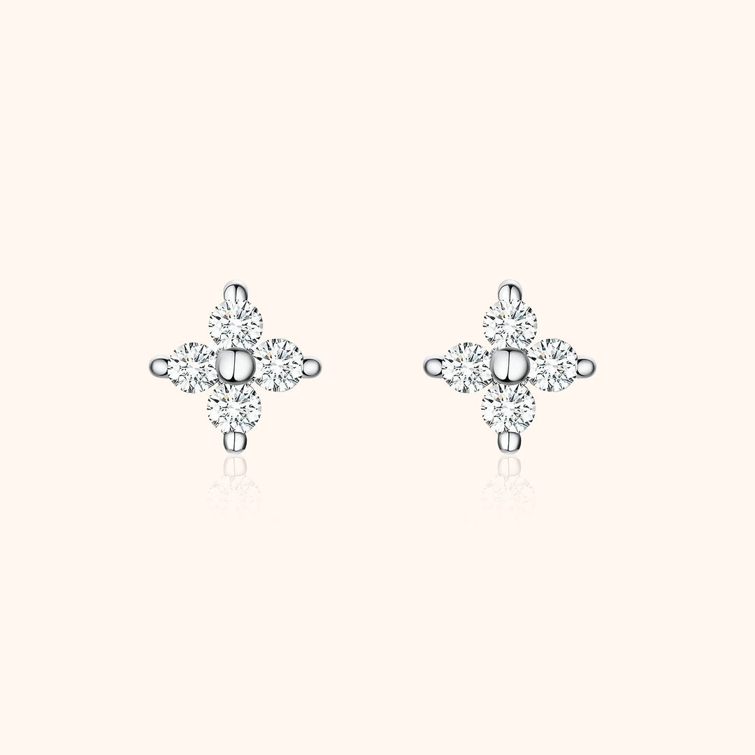 Silberne Ohrringe mit funkelnden Zirkonia-Steinen, elegantes Design, Schmuck für Damen.