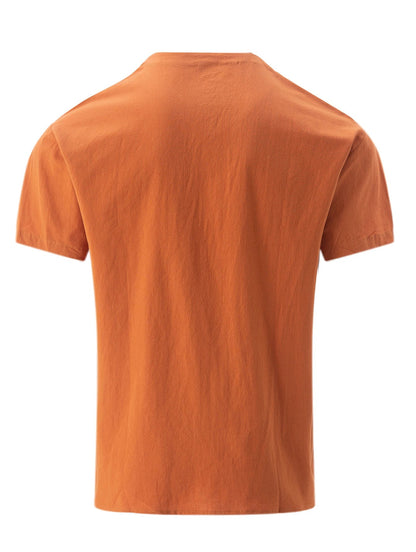 Orangefarbenes T-Shirt aus Baumwolle, Rückansicht, kurzärmelig, lässiger Stil.