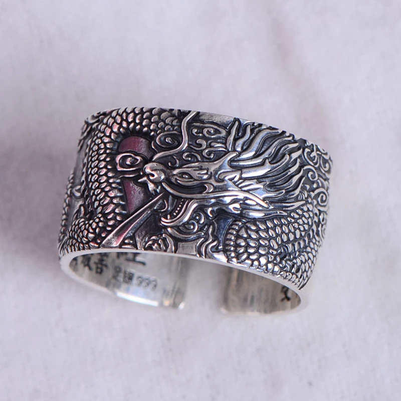 Silberner Drachenring, breites Design, detaillierte Gravur, Herren-Schmuck, asiatisches Motiv