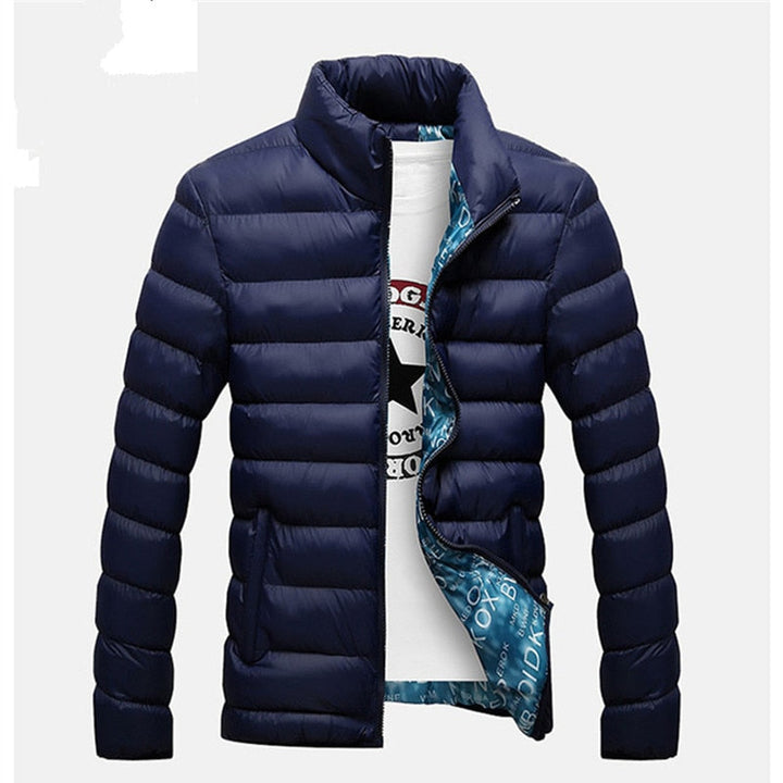 Dunkelblaue Daunenjacke für Herren, leicht, warm, mit Reißverschluss, modisch, Winterbekleidung.