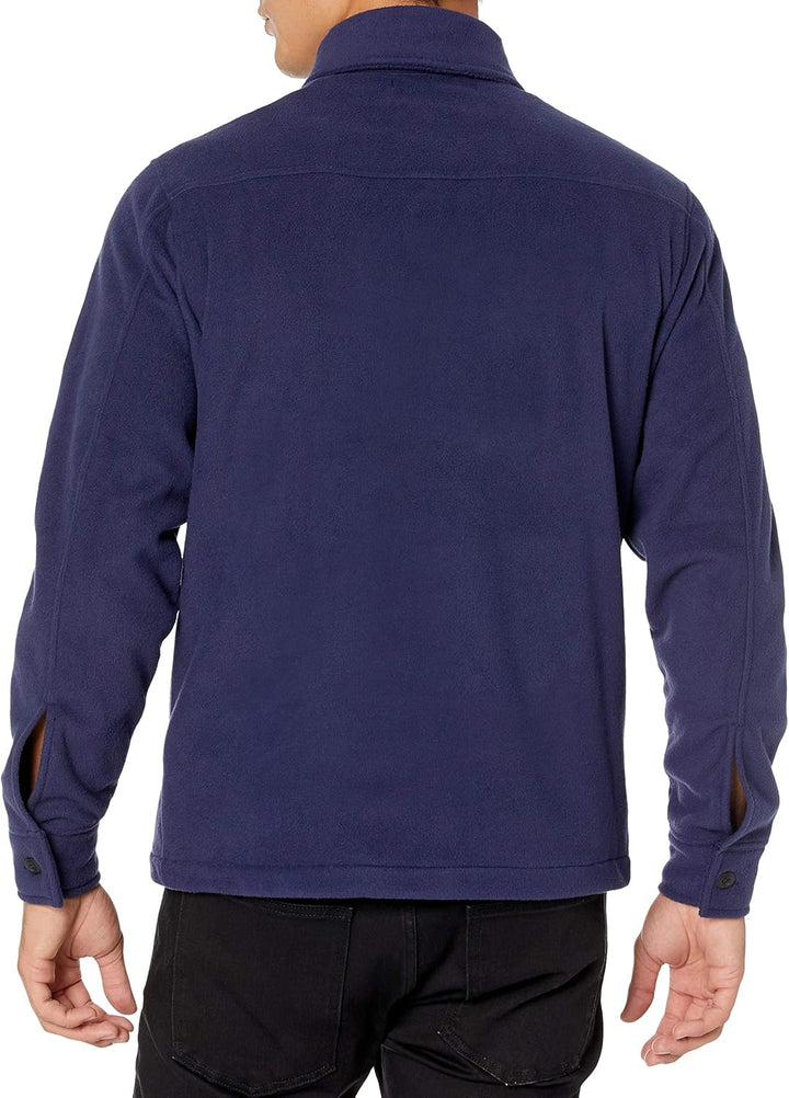 Mann in dunkelblauer Fleecejacke, Rückansicht, Freizeitmode, warme Oberbekleidung.