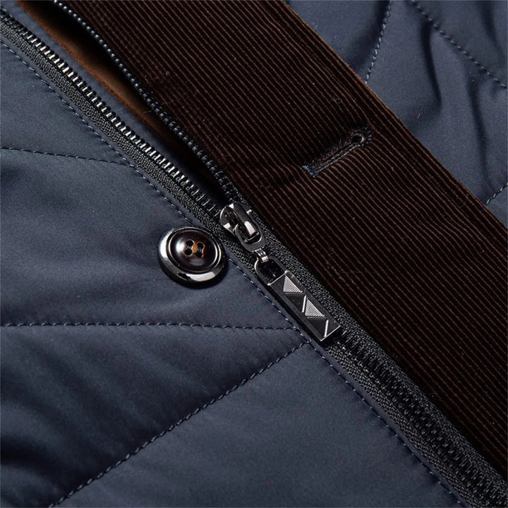 Dunkelblaue Steppjacke mit Reißverschluss und Knopf, Herrenmode, Winterjacke, elegant.