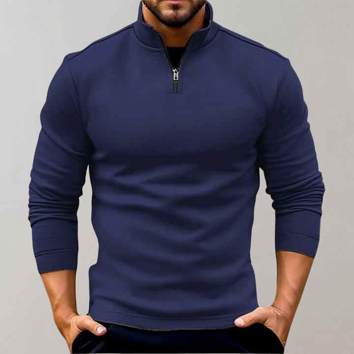 Dunkelblauer Herrenpullover mit Reißverschluss, langärmelig, modisch, bequemes Design.