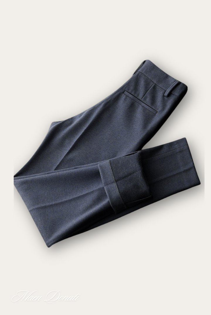 Dunkelgraue Herrenanzughose, elegante Businessmode, hochwertige Wollmischung, Milan Donati.