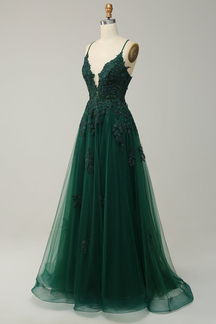 Dunkelgrünes Abendkleid mit Spitzenapplikationen, V-Ausschnitt, Träger, bodenlang.