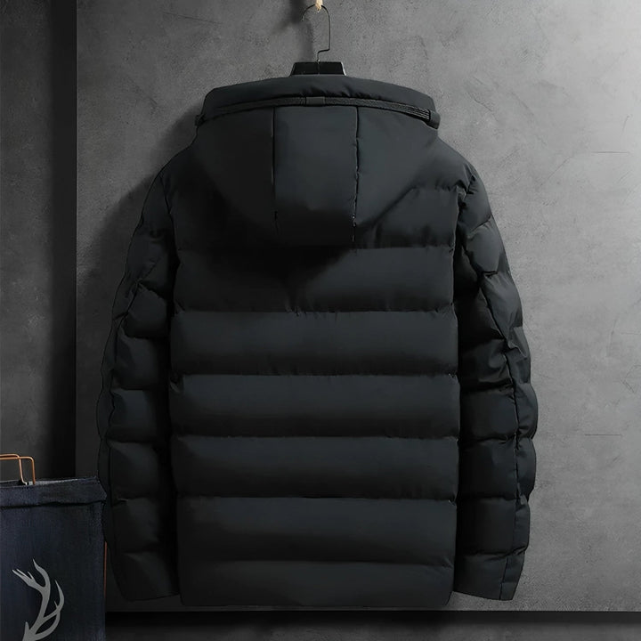 Schwarze Daunenjacke mit Kapuze, Wintermantel, warm, gesteppte Optik, Herrenmode.