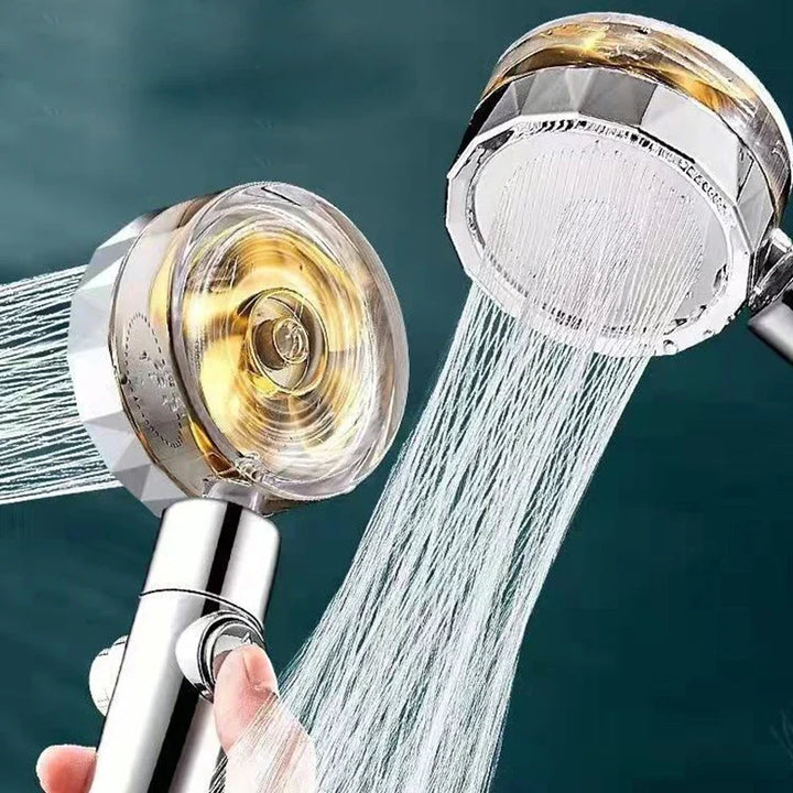 Duschkopf mit Hochdruckfunktion, transparentem Design, Wassersparend, Chrom, Badezimmerzubehör.