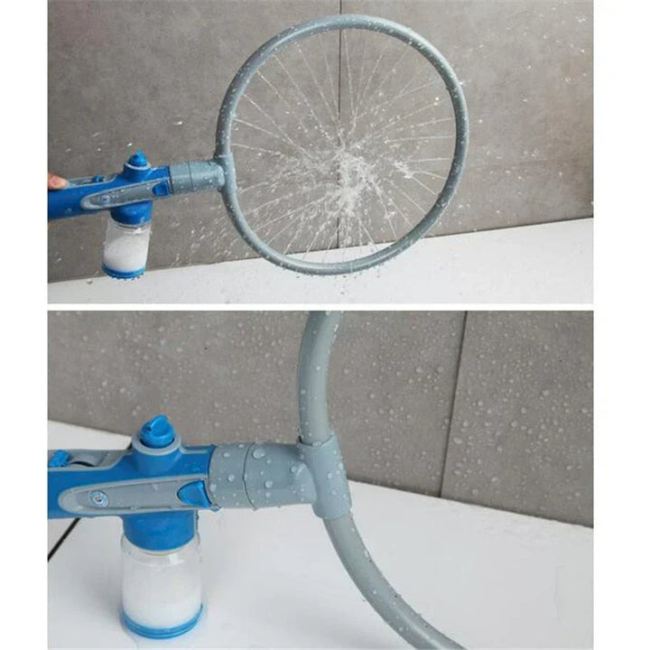Grauer Duschkopf mit Filter, Wasserstrahl, modernes Badezimmerzubehör, wassersparend.