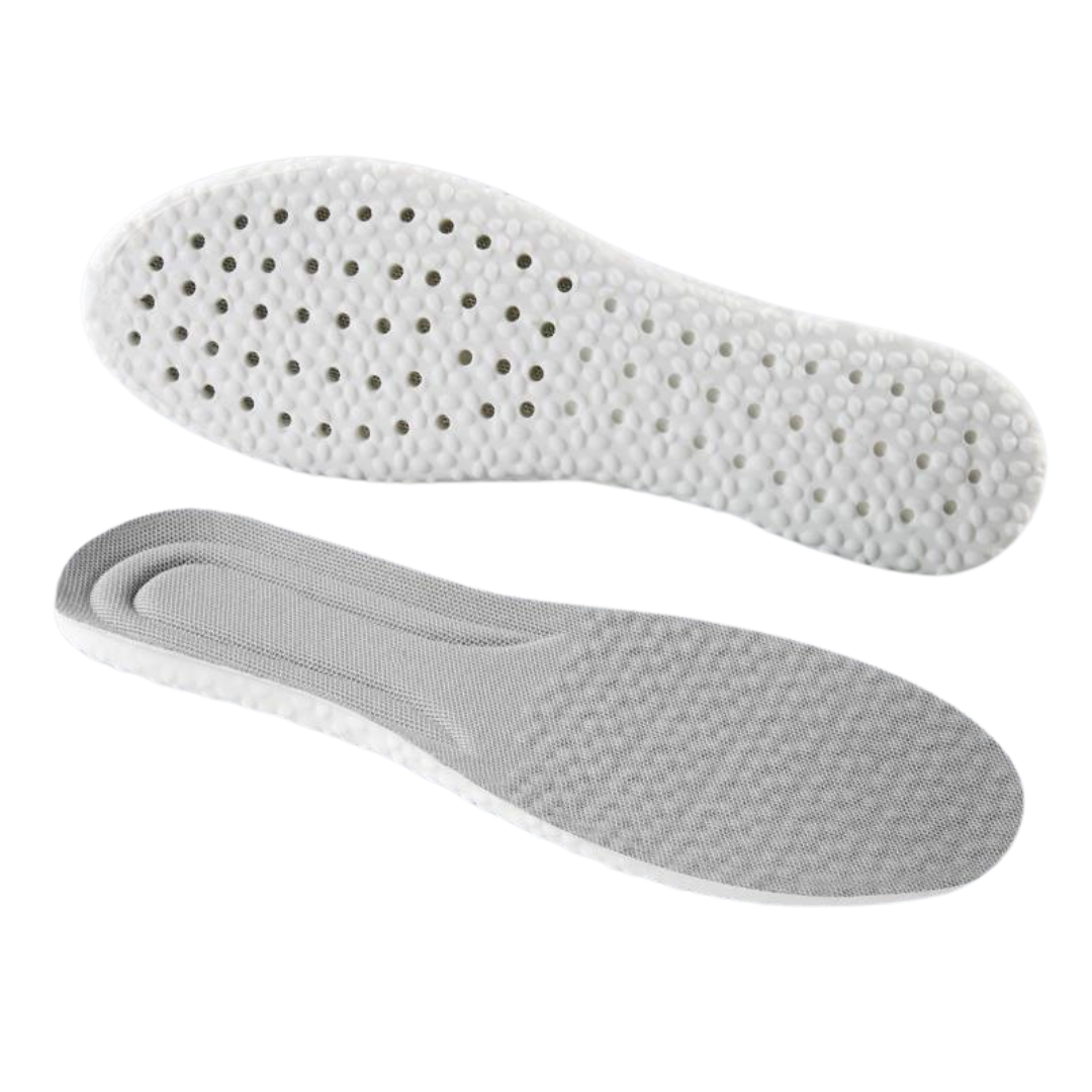Weiße Schuheinlagen, atmungsaktiv, ergonomisch, für Komfort und Unterstützung beim Gehen.