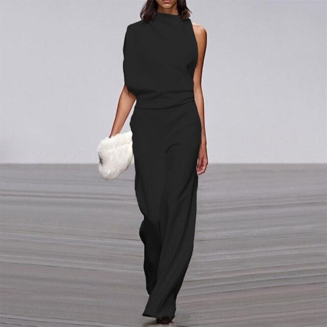Eleganter schwarzer ärmelloser Jumpsuit für Damen, weite Beine, Sommermode 2023.