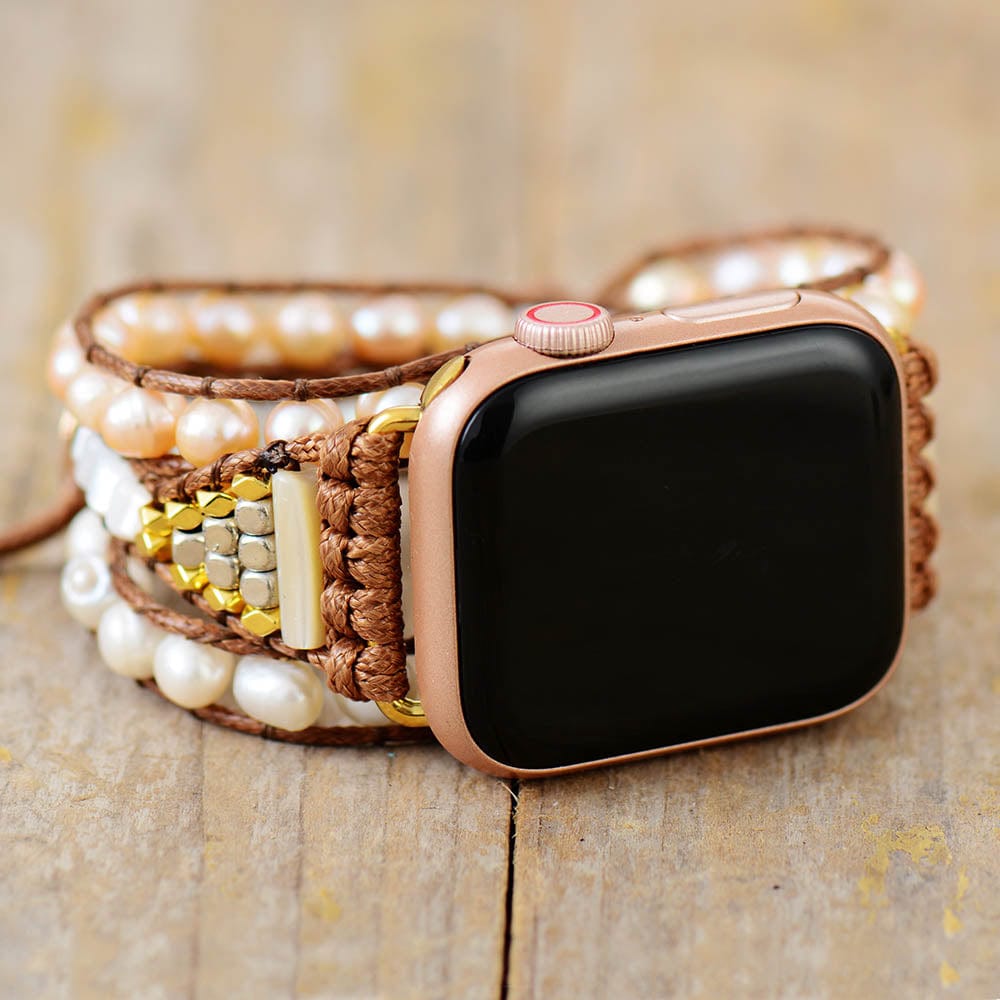 Elegantes Armband aus Süßwasserperlen für Apple Watch, vegan, Boho-Stil, Braun.
