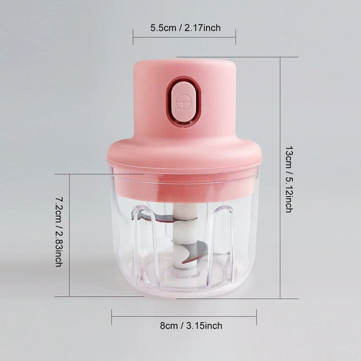 Rosa elektrischer Mini-Zerkleinerer, kabellos, kompakt, ideal für Küche, Gemüse, Obst.